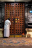 People worship at Kumbheshvara temple of Kumbakonam, Tamil Nadu. 